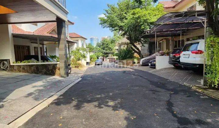 Rumah Dalam Town House 2 Lantai Shm Siap Huni Lokasi Strategis  1