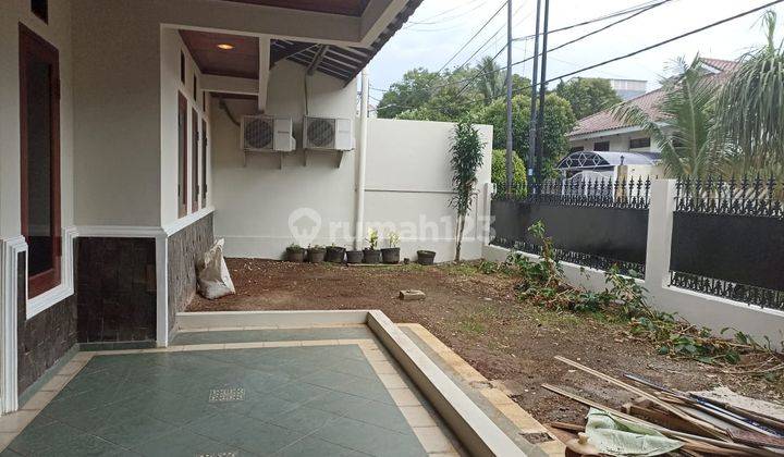 Rumah Furnished Kontrakan Bagus Komplek Bukit Cinere Indah  1