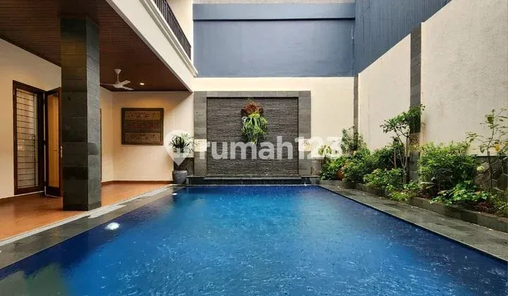 New House Ready for Occupancy in Lebak Bulus, Strategic Location Close to MRT Access
