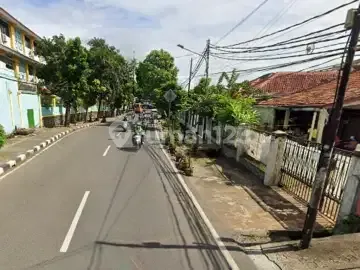 Rumah Lama Jual Hitung Tanah Lokasi Strategis Dekat Tanah Kusir