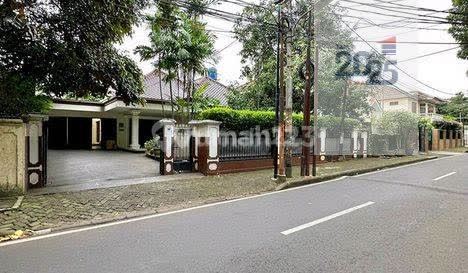 Rumah Menteng Dekat Taman 1 Lantai Siap Huni Jakarta Pusat