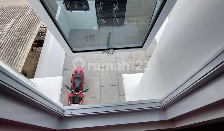 New House SHM Main Road Access Jagakarsa Raya Near Cilandak 2