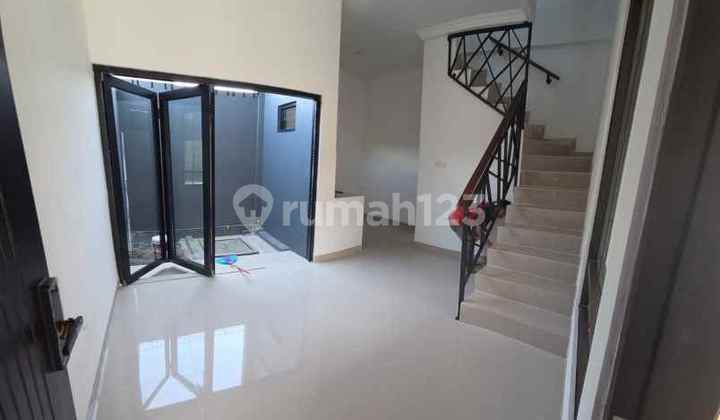 New 3-Story House Only 2 Billion Near MRT Hj Nawi Cilandak 2