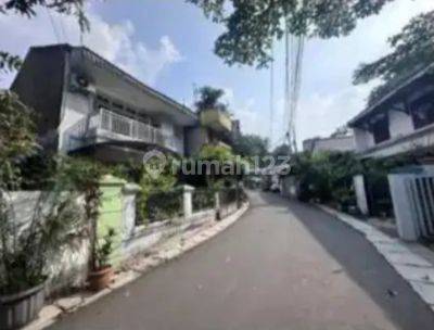 Rumah Pancoran 2 Lantai SHM Dekat Kalibata Mal Hadap Utara 1