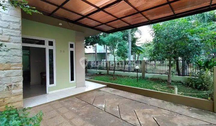 Rumah Disewakan Minimal 2 Tahun Di Komplek Jalan Meruyung Raya 1