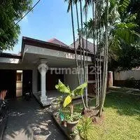 Menteng House Near Park 1 Floor Ready to Occupy Central Jakarta 2
