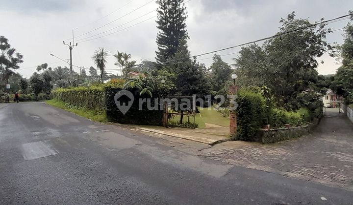 FOR SALE QUICKLY VILLA HOUSE - CILEMBER - MEGAMENDUNG FOR SALE QUICKLY VILLA HOUSE - CILEMBER - MEGAMENDUNG