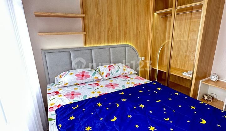 ******** 1 Bedroom ******** ******** 1 Bedroom ********