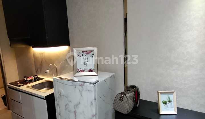 For rent: Gunawangsa Meer studio plus type apartment. 2