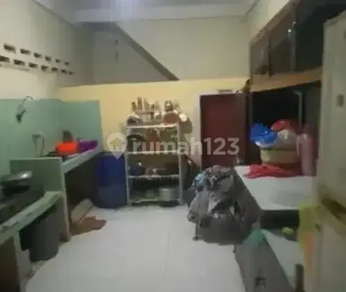 Rumah jln selam 5 medan kota dijual / sewa jalan 2 mobil bisa usaha 2