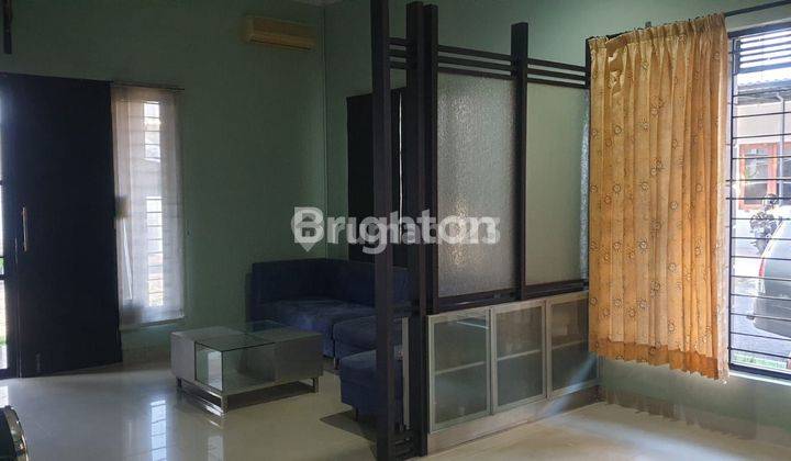 RUMAH 2 LT HOOK DI MANYAR TIRTOYOSO UTARA 2