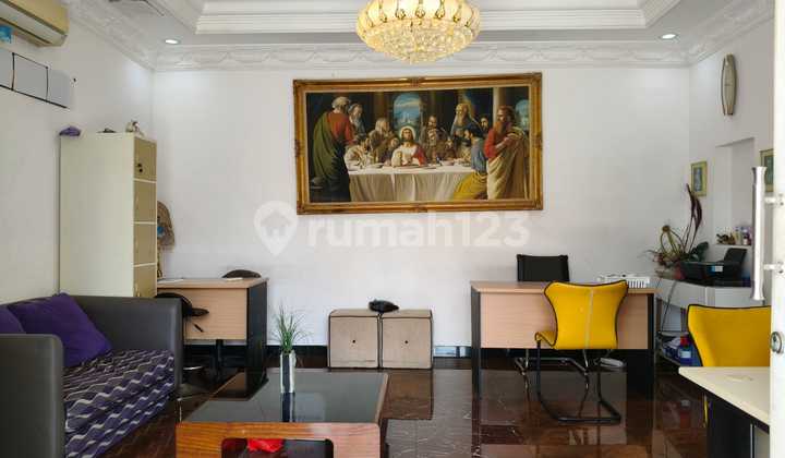 2-Story Ready-to-Occupy House in Manyar Tirtomoyo, Surabaya. 2