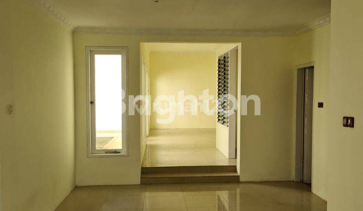 RUMAH SIAP HUNI DI DARMO HARAPAN INDAH 2