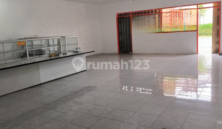 Shop House Suitable for Any Business at 0 Labruk Street, Lumajang 2