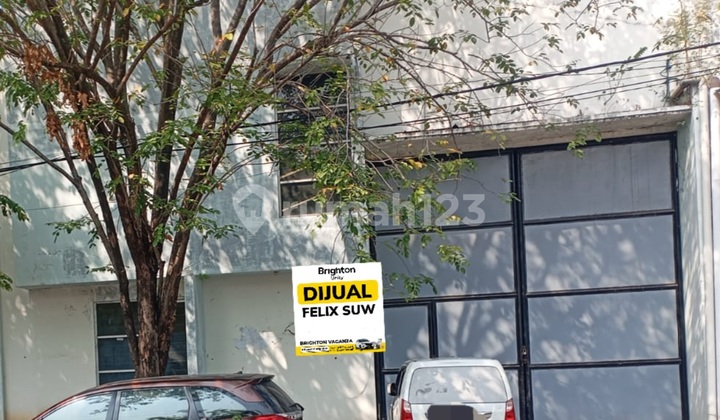 Gudang Safe N Lock Lingkar Timur Sidoarjo 