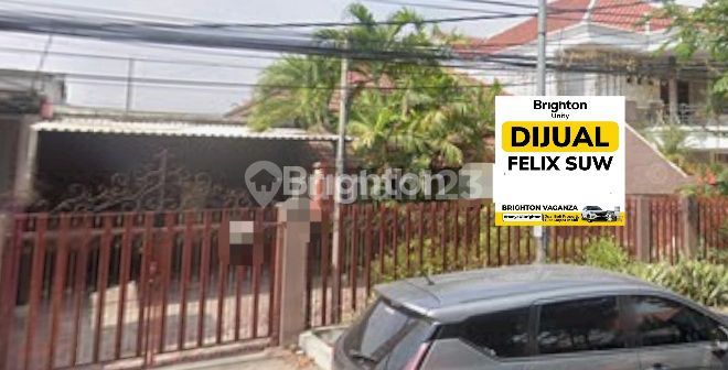 RUMAH DI RAYA TENGGILIS MEJOYO  1