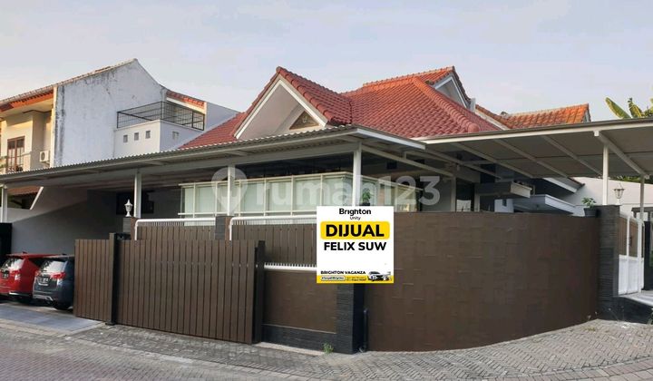 Rumah Hook Di International Village I Citraland 1