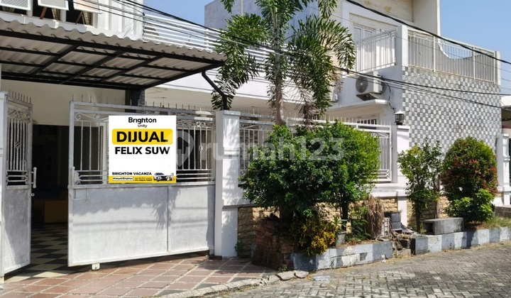 Rumah Siap.huni 2 Lt Di Manyar Tirtomoyo Surabaya. Rumah Siap.huni 2 Lt Di Manyar Tirtomoyo Surabaya.