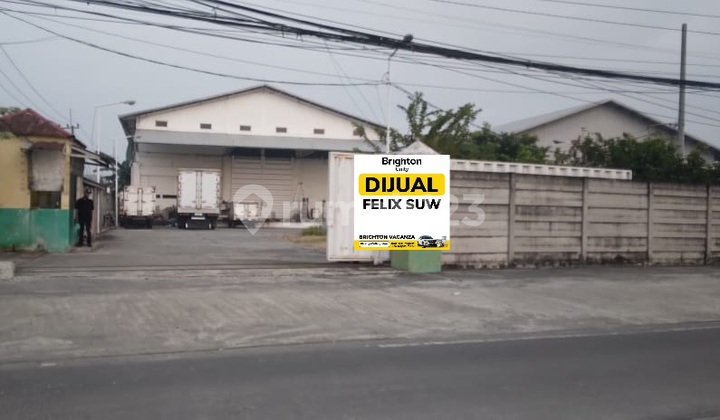 Warehouse In Raya Kepatihan