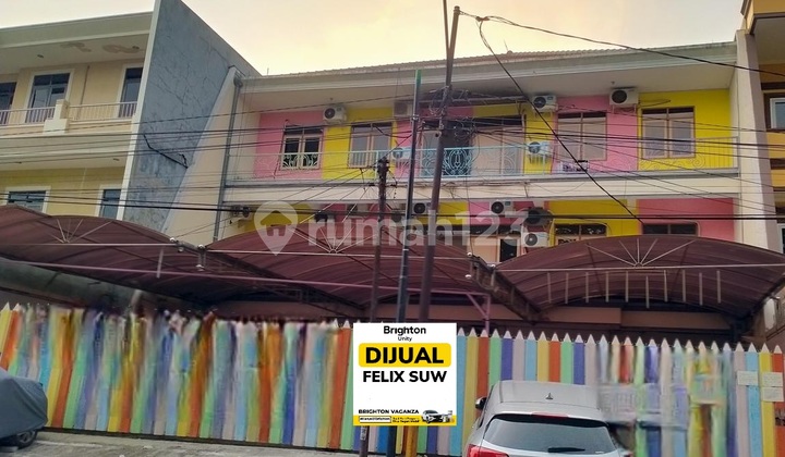 3-Layer Boarding House in Tenggilis Mejoyo 1
