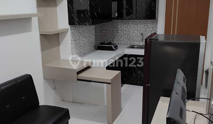Puncak CBD Apartment A 2 BR Furnished Wiyung
