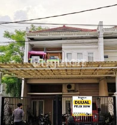RUMAH 2 LT DI GRAHA KEBONSARI ELVEKA 1