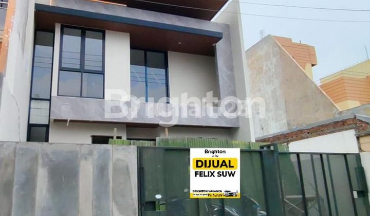 RUMAH BARU 2 LANTAI DI MANYAR KERTOARJO SURABAYA RUMAH BARU 2 LANTAI DI MANYAR KERTOARJO SURABAYA