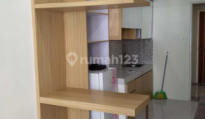 For Sale/Rent Apartment in Puncak Dharmahusada B, 2 Bedrooms Converted to 1 Bedroom For Sale/Rent Apartment in Puncak Dharmahusada B, 2 Bedrooms Converted to 1 Bedroom