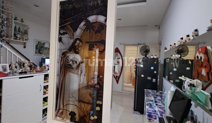 Rumah 2 Lt Di Cahaya Dharma Indah Regency Surabaya 2