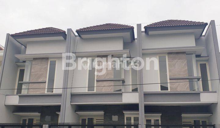 RUMAH 2 LT DI SUTOREJO UTARA  1