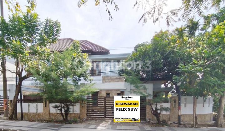 RUMAH 2 LANTAI DI GAYUNGSARI BARAT 1