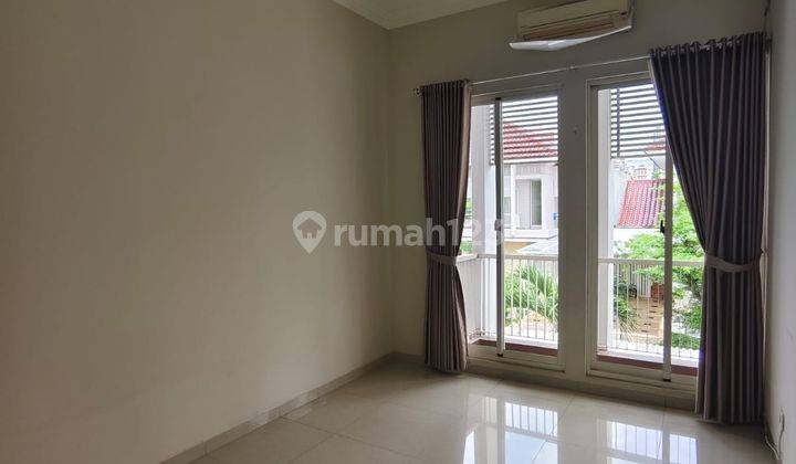 Rumah Bagus Dan Rapih Siap Huni Kawasan Elit Alam Sutra Cluster Pelangi 2