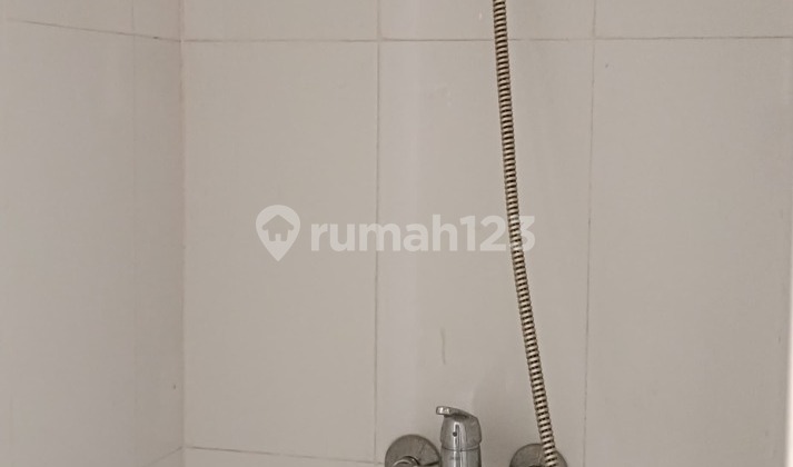 RUKO CAKEP SIAP PAKAI  RUKO SOLVANG  JALAN PENGHUBUNG GADING DAN JL RAYA LEGOK