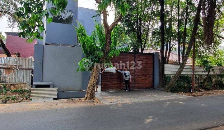 Rumah Cantik Baru Nan Mewah Daerah Jakarta Selatan Wijaya Kusuma  1