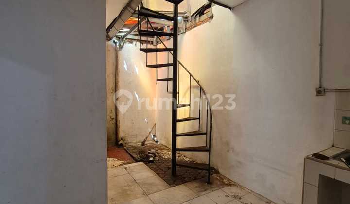 RUMAH SIAP DISEWAKAN VILA DAGO TOL PAMULANG 2