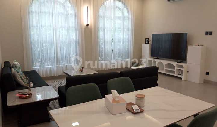 Brand New Modern Minimalist Villa Walking Distance to Berawa Beach Canggu 1