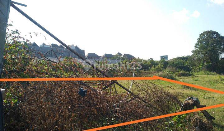 Land for rent on Sunset Road Kuta near Simpang Dewa Ruci 2