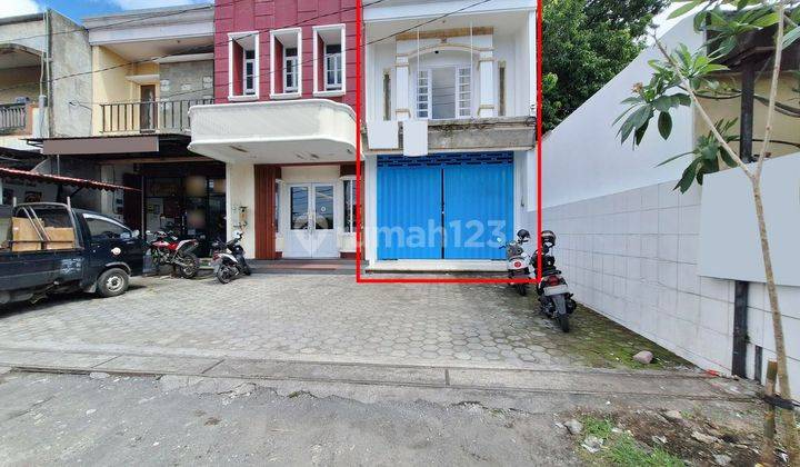 For Sale or Rent 2 Floor Shophouse Ready to Use Denpasar Business Center 1