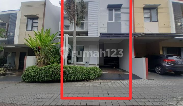 Turun Harga Rumah Modern Minimalis Cluster One Gate Kerobokan