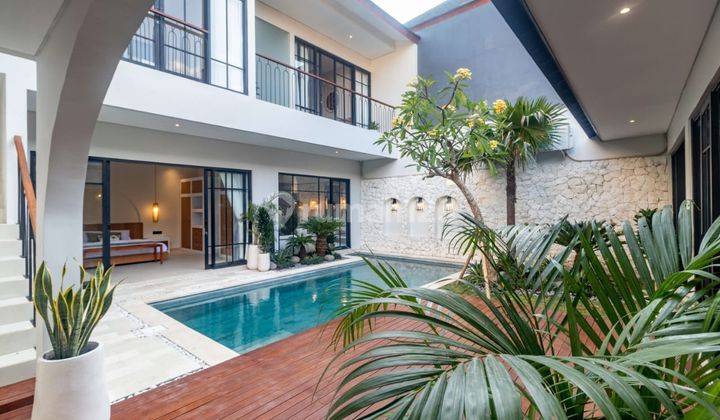 Brand New 3 Bedroom Stylish Villa In Jimbaran Bali  2