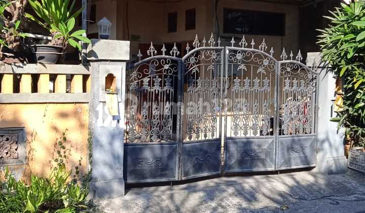 Three-story house in Batubulan Gianyar, near Denpasar and Ubud 1