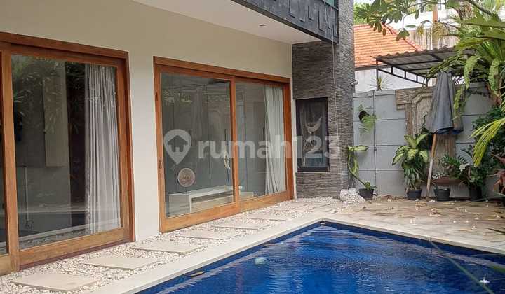 Private Pool Villa 3 Bedrooms With Open Rooftop Area Berawa Canggu