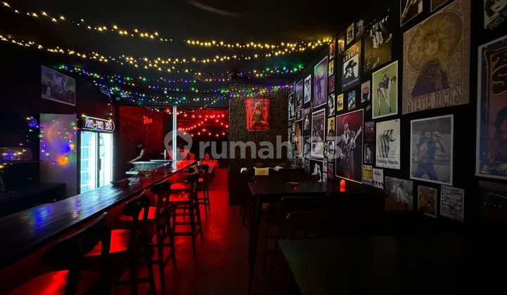 A Bar In Prime Location Batubolong Canggu Seeking For New Owner