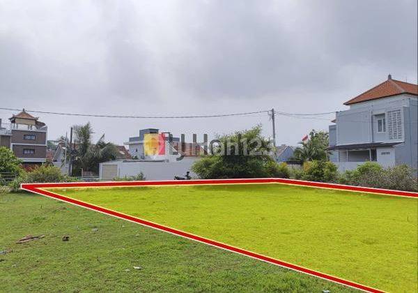 Land for sale at Ungasan, South Kuta, strategic location, only 10 minutes to Balangan Beach 2