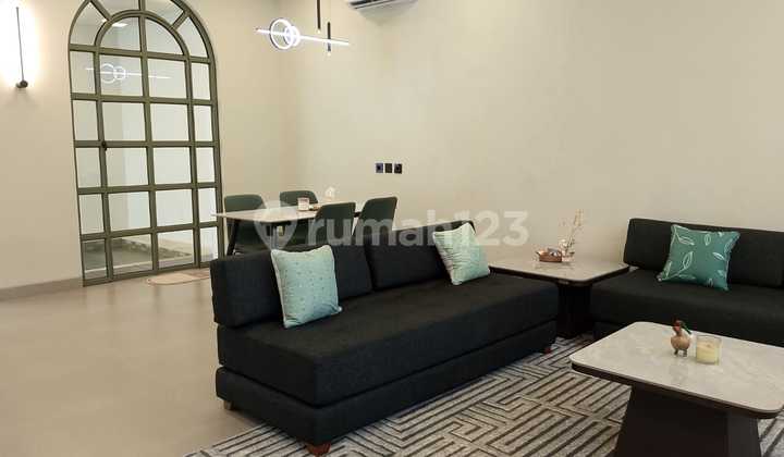 Brand New Modern Minimalist Villa Walking Distance to Berawa Beach Canggu 2