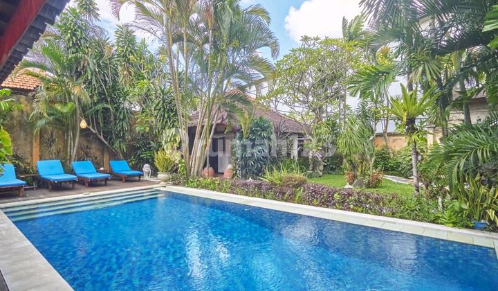 Spacious Tropical Villa Prime Location In The Heart Of Seminyak 1
