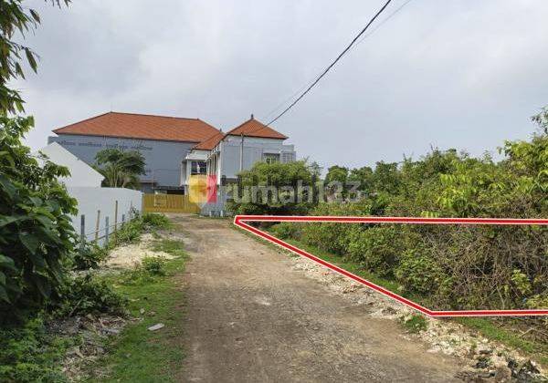 Land for sale at Ungasan, South Kuta, strategic location, only 10 minutes to Balangan Beach 1