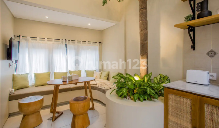 30 Years Leasehold Aesthetic House in Central Berawa Canggu