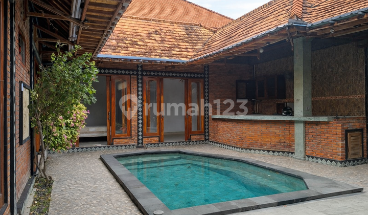 Leasehold 20 Years 3 Bedroom Villa Bidadari Seminyak 1