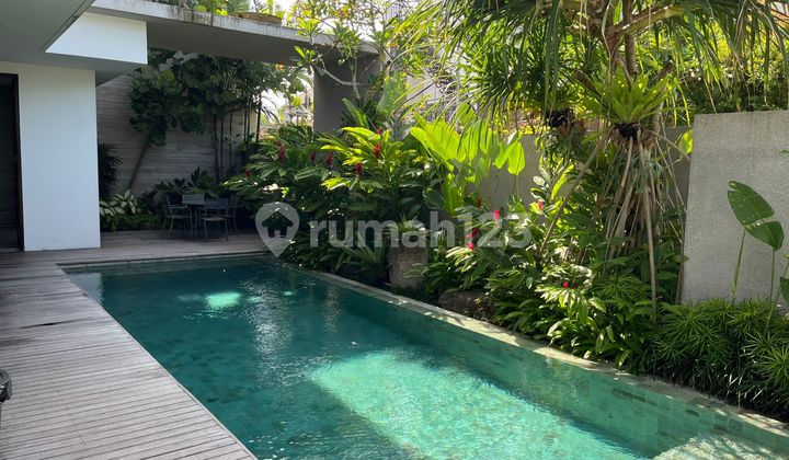 3 Bedrooms Villa Central Seminyak Walking Distance To The Beach 2